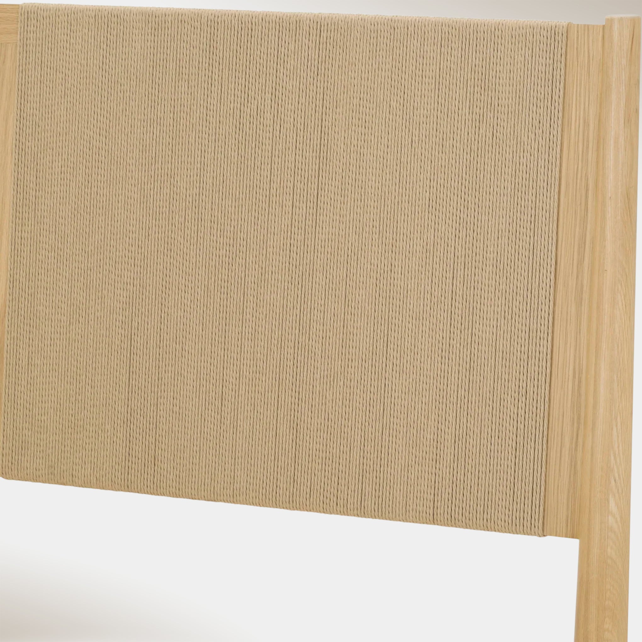 Alder Queen Bed