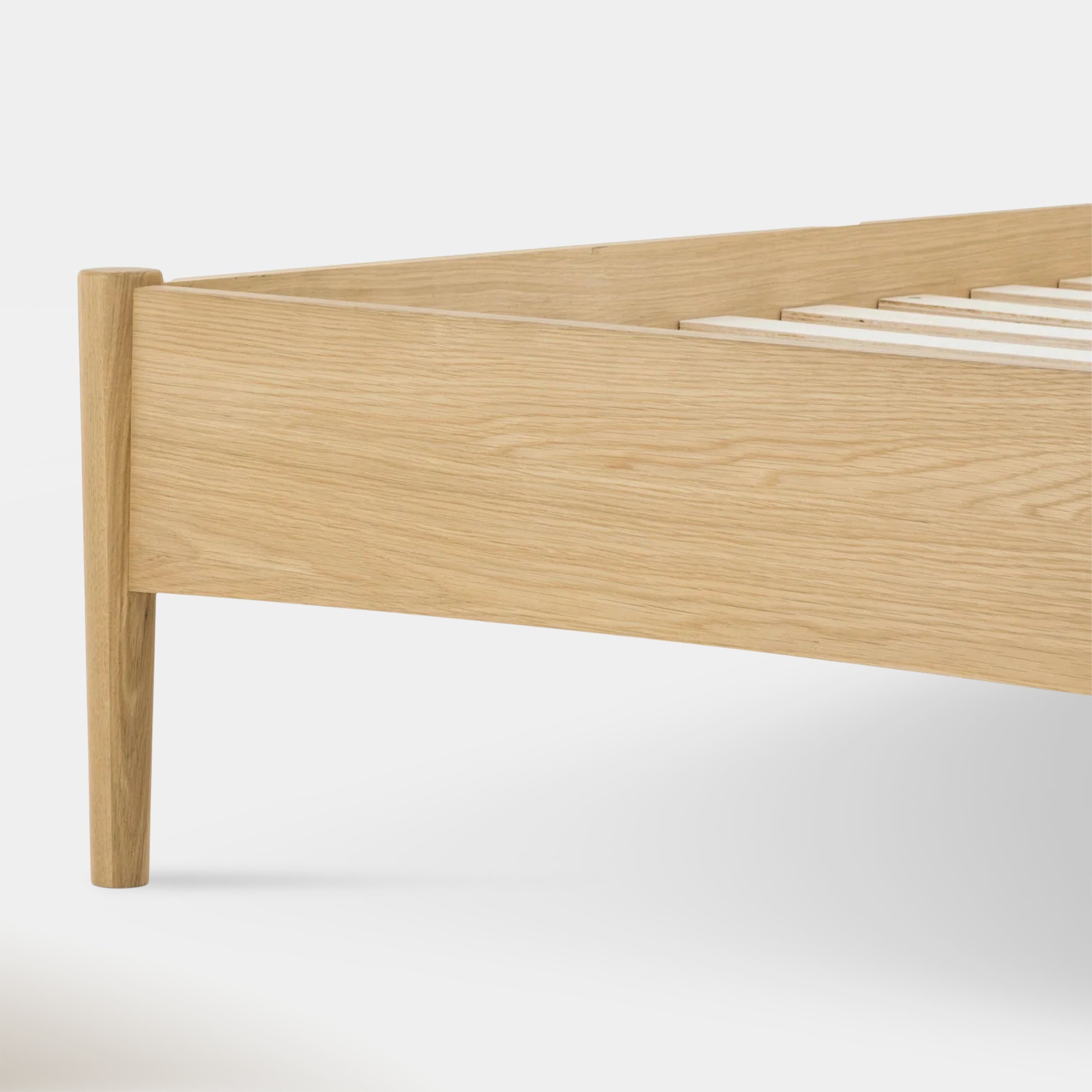 Alder Queen Bed