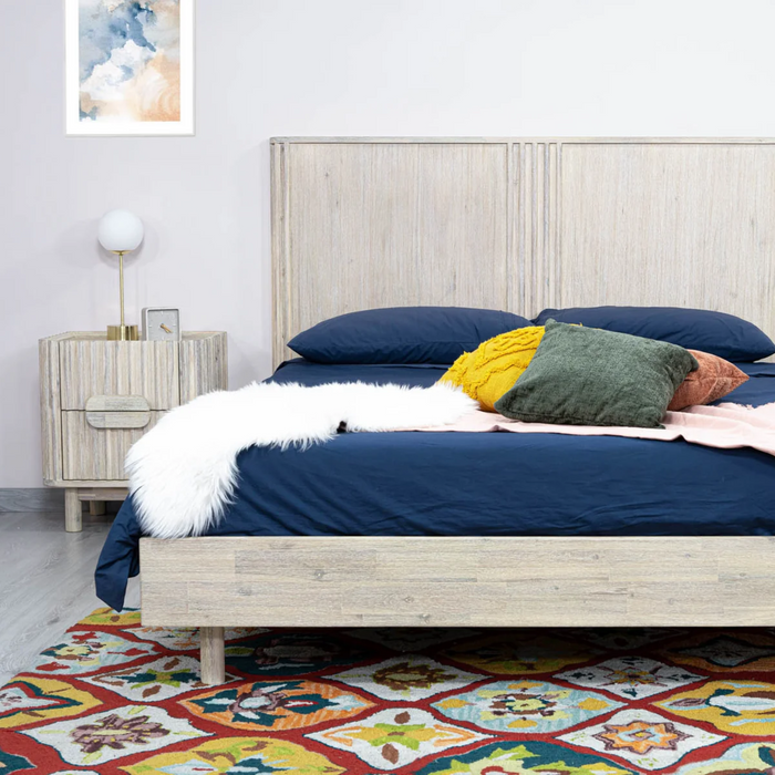 Elysia Queen Bed