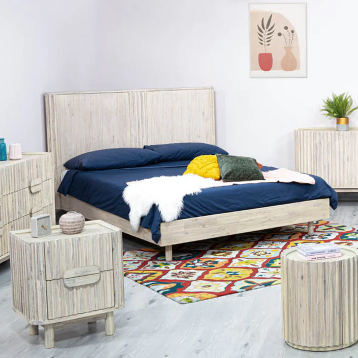 Elysia Queen Bed
