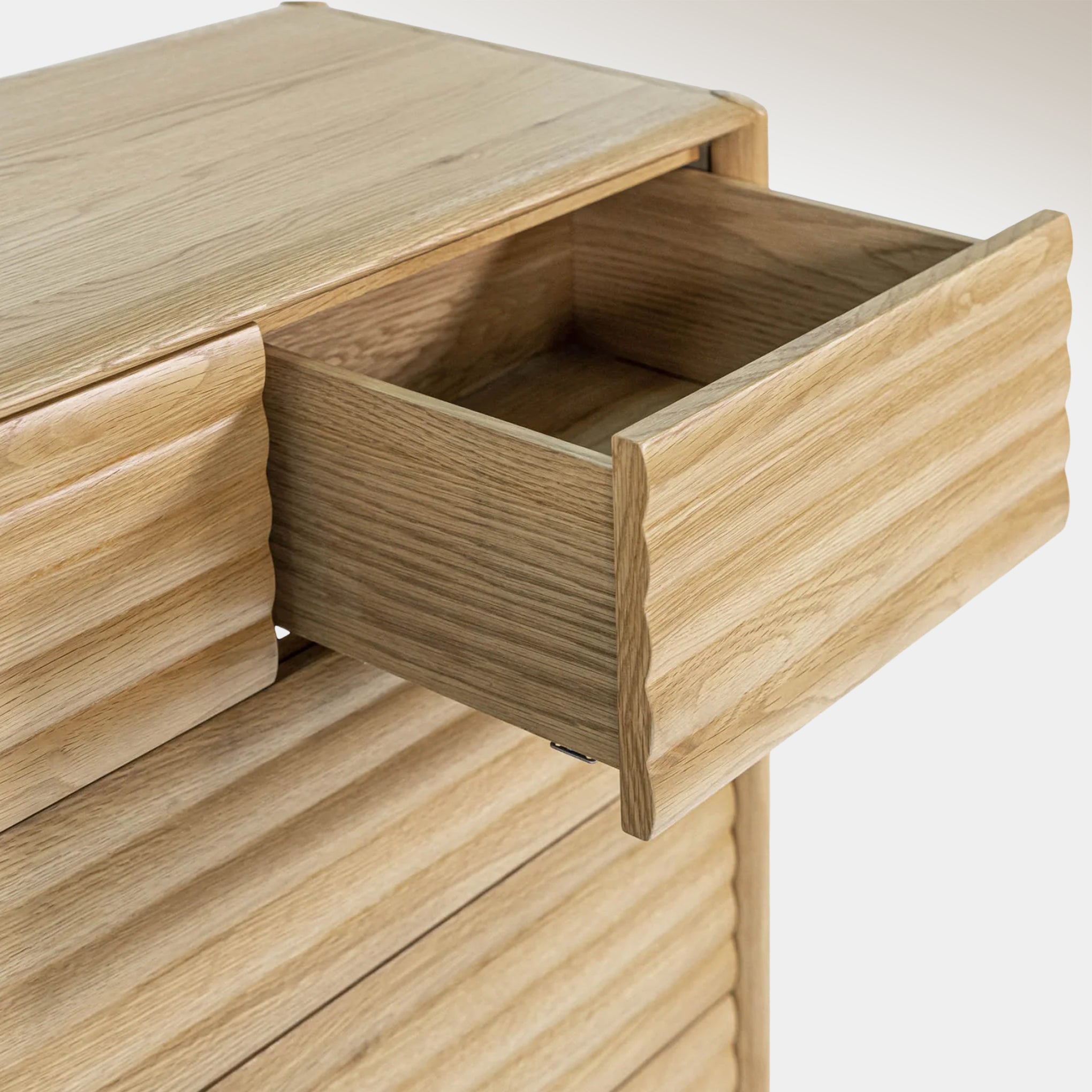 Alden 5 Drawer Chest