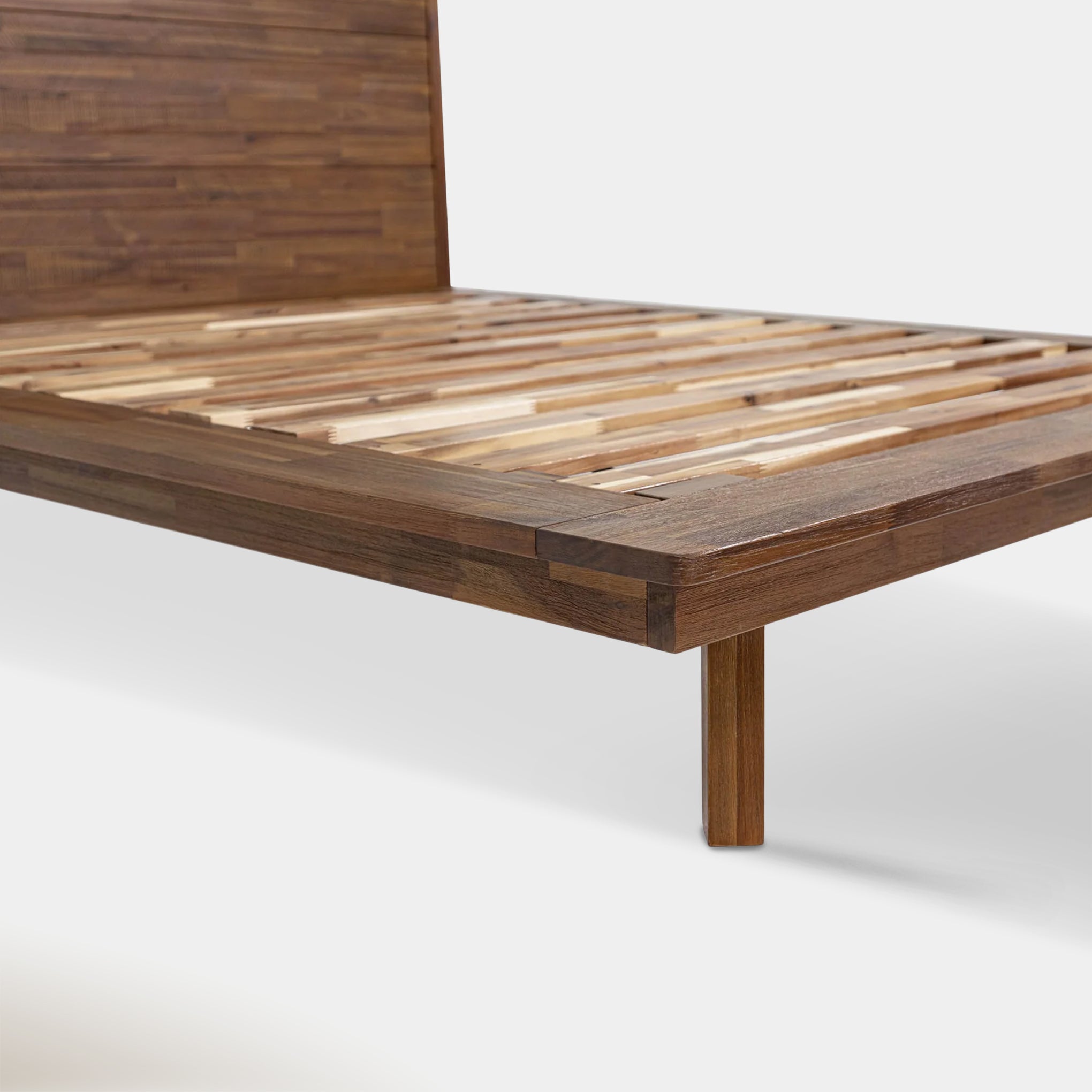 Soleil Queen Bed - Light Walnut
